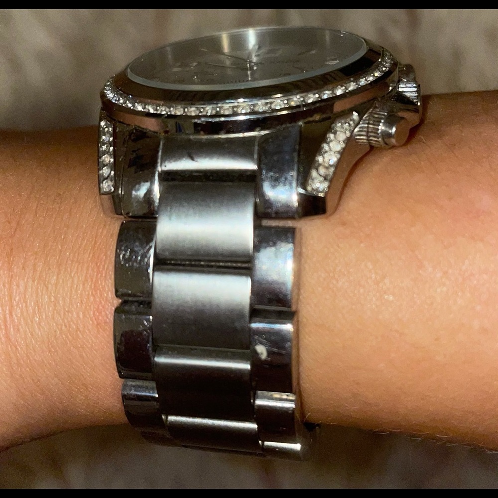 SEND OFFERS Authentic Michael Kors Watch - Picture 2 of 4